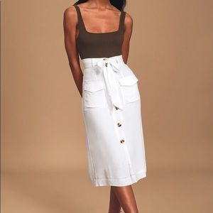 Lulu’s Belted Button-Front Midi Skirt - Size 6
